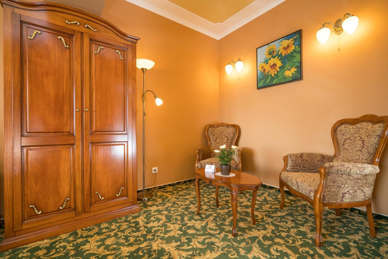Studio One Accommodation Suites Bukarest Kültér fotó