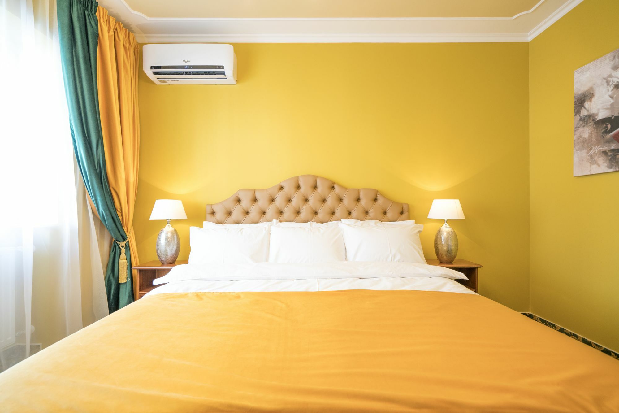 Studio One Accommodation Suites Bukarest Kültér fotó