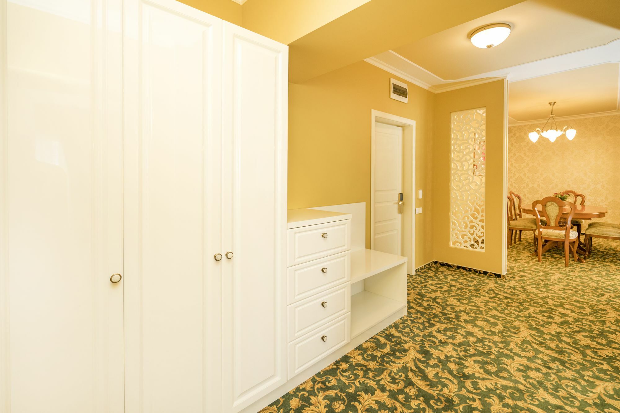 Studio One Accommodation Suites Bukarest Kültér fotó